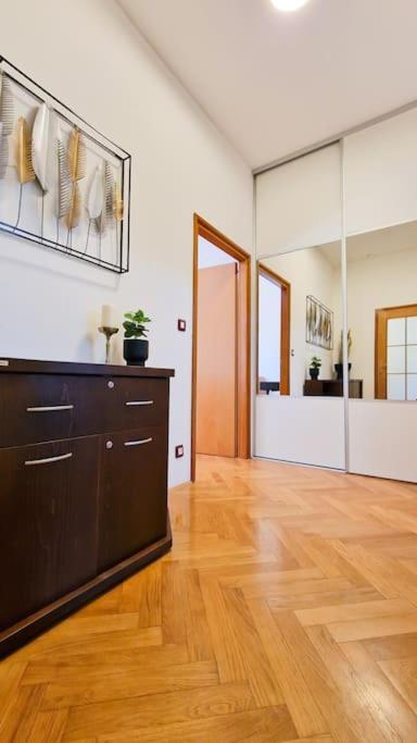 Apartment Kalliope, 200M Sea Kaštela Eksteriør billede