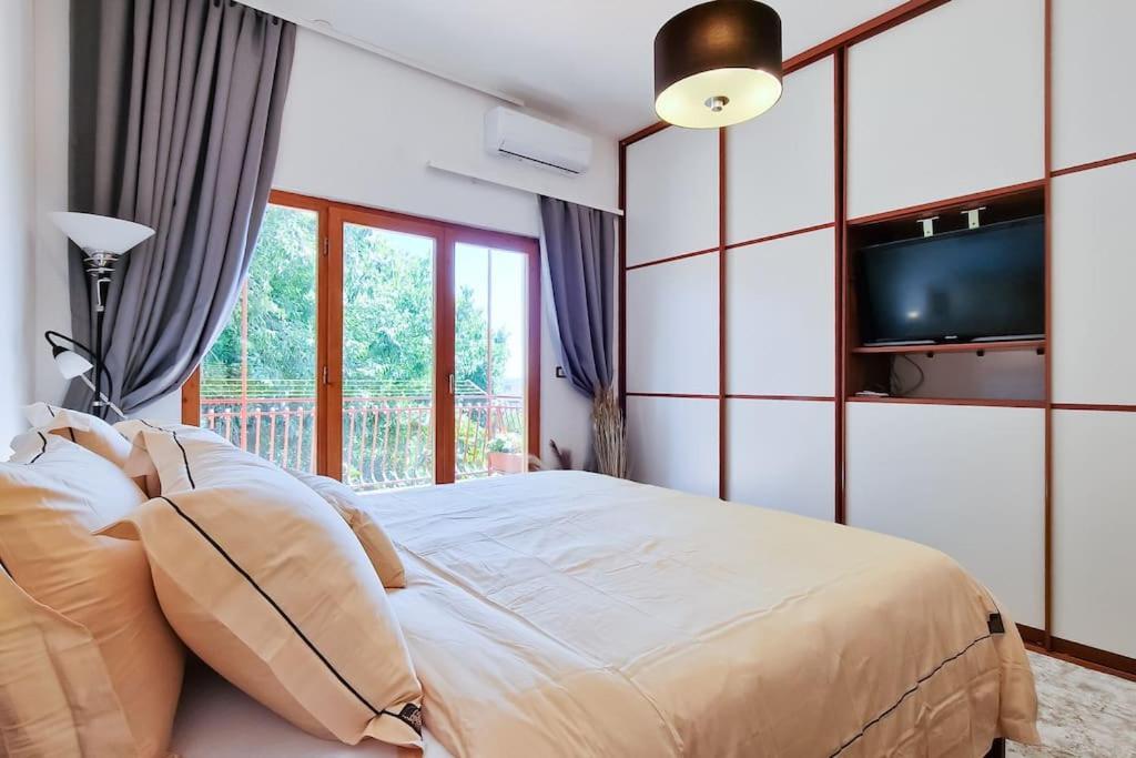Apartment Kalliope, 200M Sea Kaštela Eksteriør billede