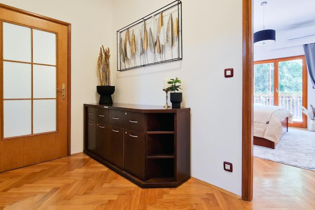 Apartment Kalliope, 200M Sea Kaštela Eksteriør billede